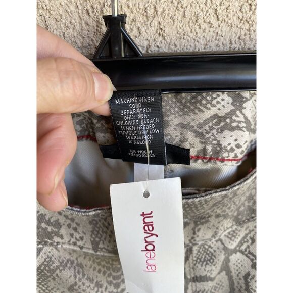 Lane Bryant snake print skinny jeans - size 20 - brown/tan - Picture 8 of 9